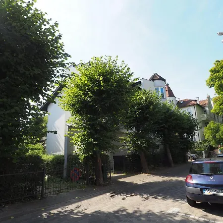 Family Parking 2 Bathrooms 300 M Sea Lägenhet