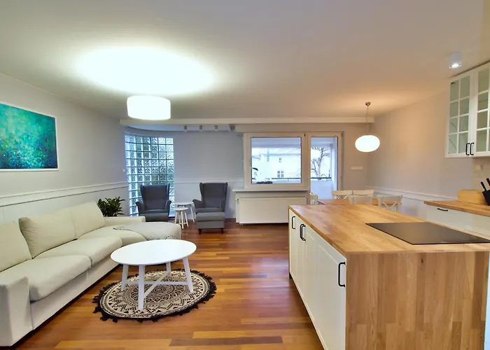 Family Parking 2 Bathrooms 300 M Sea * سوبوت